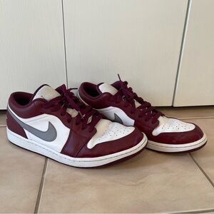 Nike Air Jordan Men's Maroon and White Sneakers